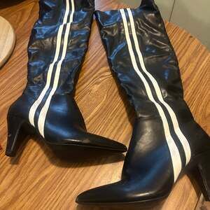 Chinese Laundry Black Faux Leather Pointed Toe Knee High Boots with White Racing